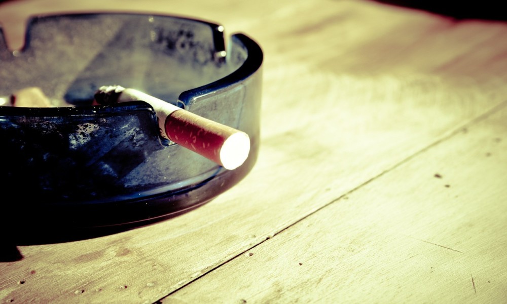 Kurzenie papierosów jest pewnym z bardziej okropnych nałogów
